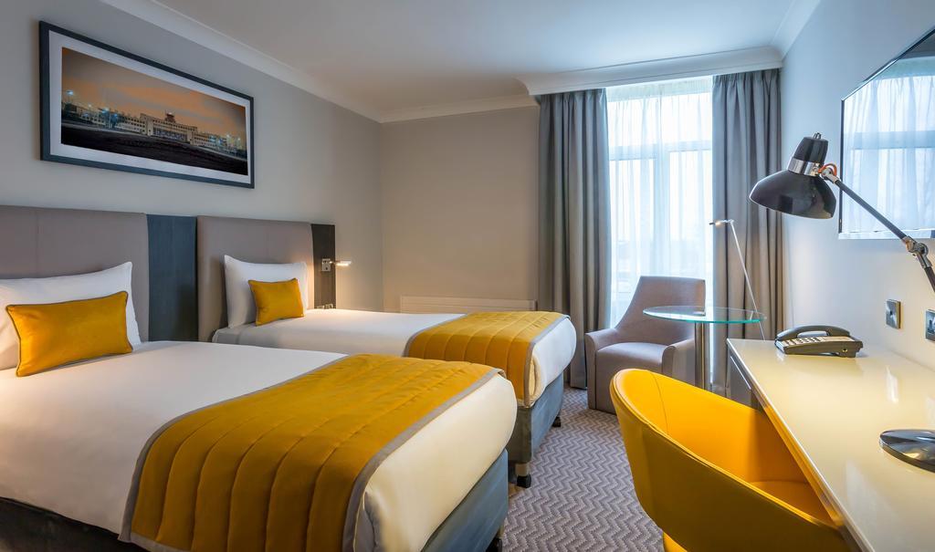 Maldron Hotel Derry Londonderry Exterior foto